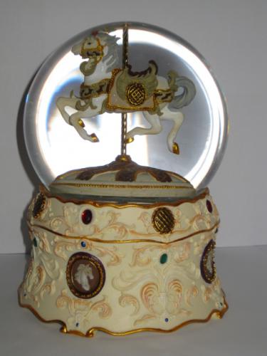 Globes-1563.jpg