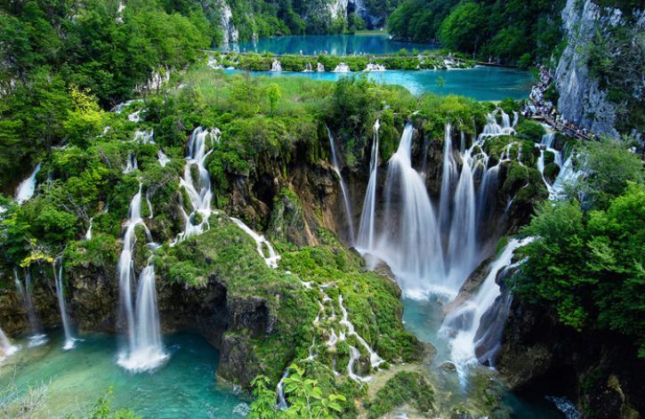 cascades_chutes_d_eau_Plitvice_National_Park_Croatie_2.jpg