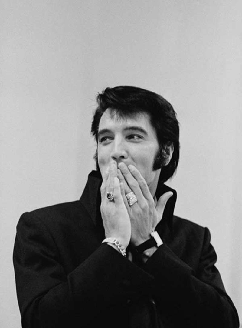 elvis-370.jpg