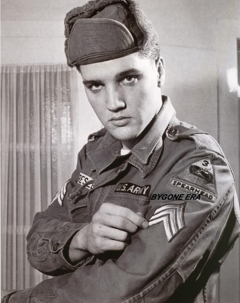 elvis-436.jpg