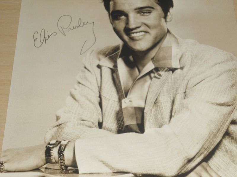 elvis-517.jpg